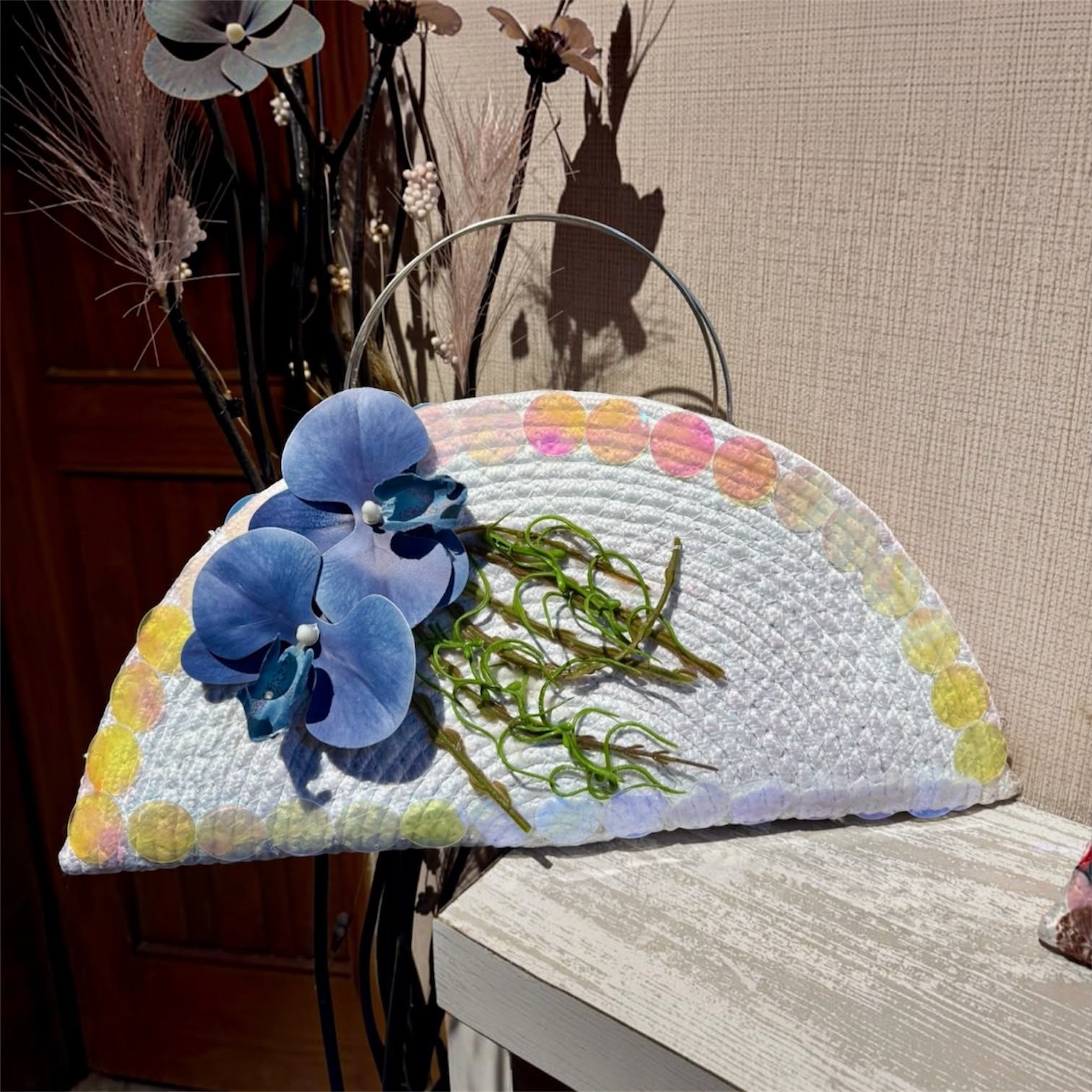 Handmade decorative accessory